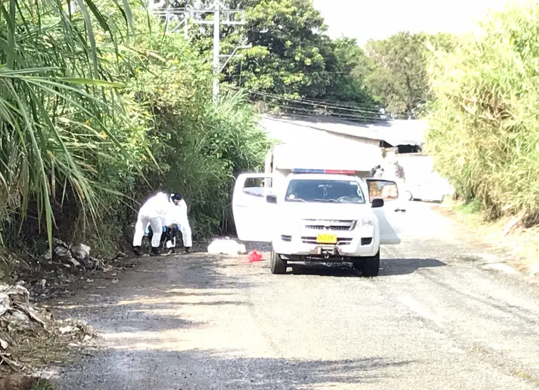 El hallazgo de este cadáver se registró el pasado sábado en el barrio Santa Rita, de Bello. FOTO: LAURA ROSA JIMÉNEZ VALENCIA