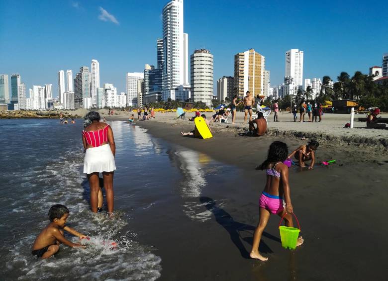 Los masajes y otro servicios son las prácticas que más alto cobran al visitante en Cartagena. FOTO Manuel Saldarriaga