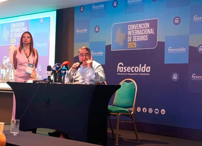 Fasecolda advirtió sobre una sobretasa. FOTO EL COLOMBIANO. 