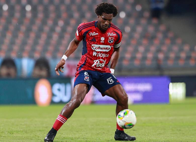 Didier Moreno, de 34 años, es el capitán del Medellín este semestre. Es uno de los jugadores que más se han quejado por las decisiones arbitrales en los juegos del Apertura 2026. FOTO Manuel Saldarriaga 