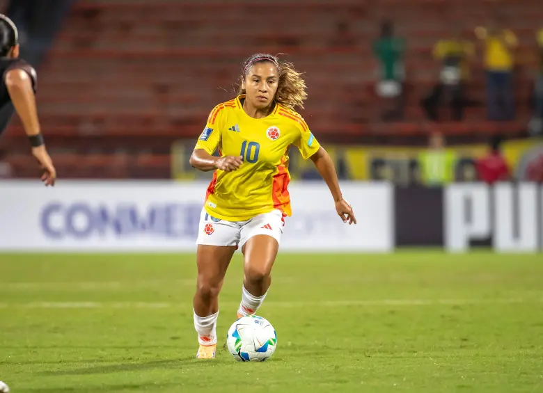 Leicy Santos continúa siendo una de las jugadoras desequilibrantes, al lado de Linda Caicedo, de la Selección Colombia Femenina. Ya suma cuatro goles en la Copa de Naciones de fútbol. FOTO JUAN ANTONIO SÁNCHEZ