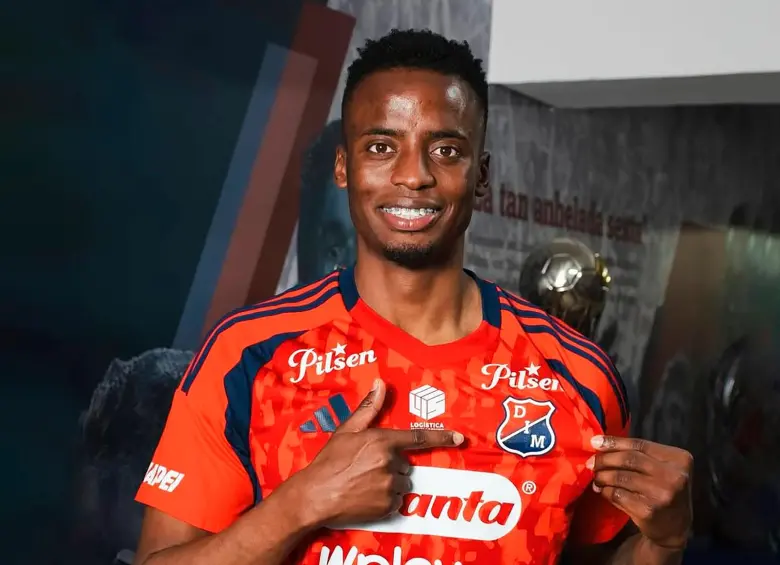 Jáder Valencia llega al Medellín con 300 partidos jugados y 45 goles en su carrera profesional. FOTO: Tomada de Instagram @dimoficialcom