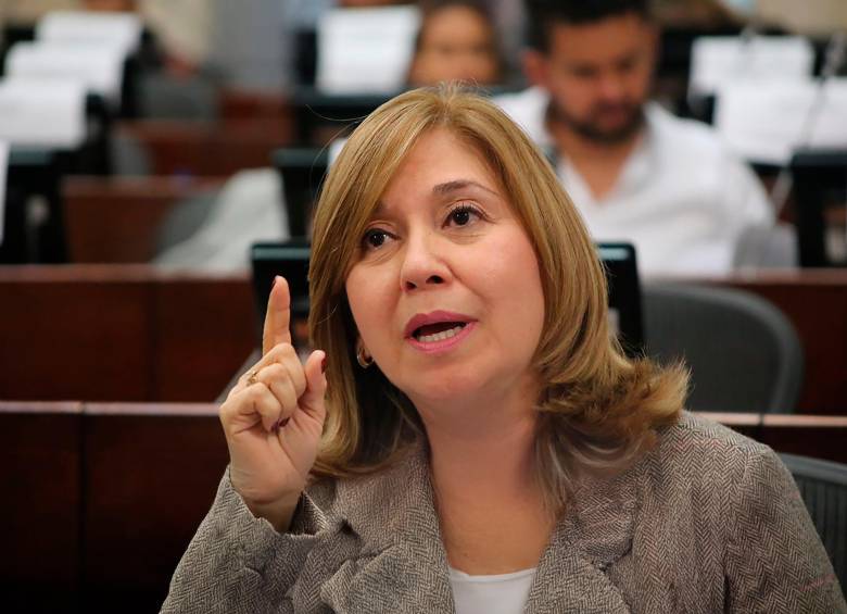 La senadora Norma Hurtado es la clave de la discusión en la Comisión Séptima sobre la reforma a la salud. No descarta votar positivo a la reforma a la salud. FOTO Colprensa