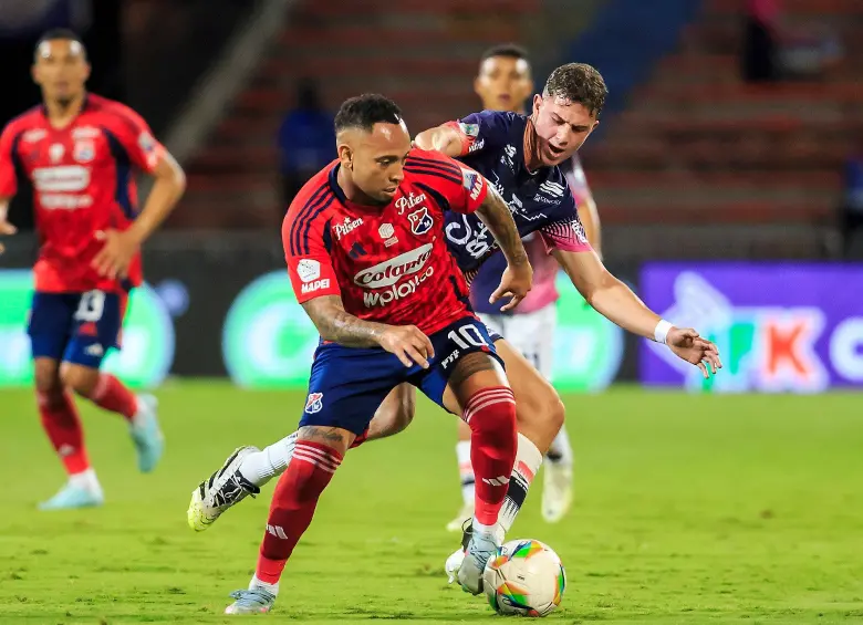 El volante samario Jarlan Barrera ha sido una de las figuras del Medellín en lo que va del torneo Clausura del 2025. Su llegada aportó clase, calidad. FOTO: CAMILO SUÁREZ