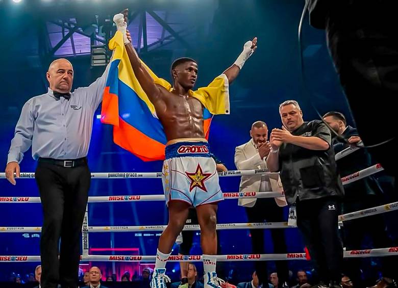 Jhon “El Tigre” Orobio defendió su título intercontinental del WBC, venciendo a su rival en solo dos asaltos. FOTO: Tomada de redes sociales @el_tigre_orobio