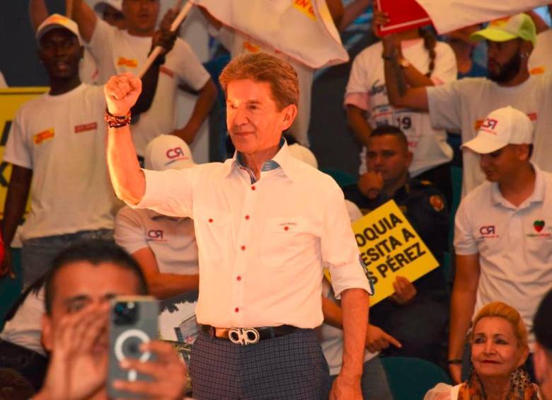 Luis Pérez ya cuenta con el apoyo de siete partidos y movimientos en su aspiración a la Gobernación de Antioquia. FOTO: CORTESÍA
