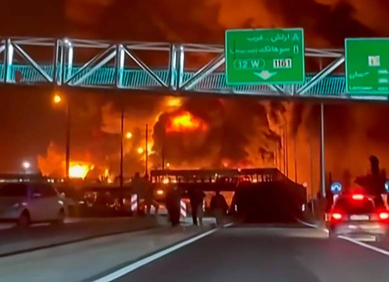 Durante la madrugada del jueves 19 de marzo, varios misiles alcanzaron plantas del complejo, generando incendios de gran magnitud y “daños considerables”. Foto: Tomada de redes sociales