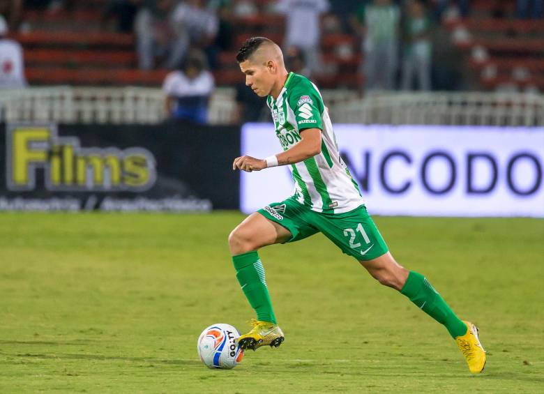 El volante Jorman Campuzano es una de las figuras de Atlético Nacional. Regresó desde Argentina y su aporte fue fundamental para el tricampeonato del verde en el balompié criollo. FOTO: JUAN ANTONIO SÁNCHEZ