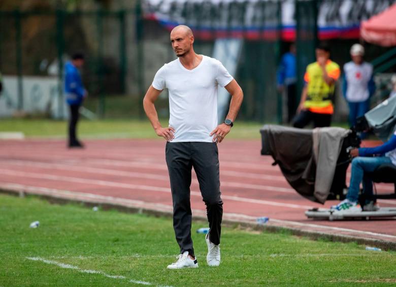 El técnico David González no atraviesa su mejor momento con el DIM. FOTO CAMILO SUÁREZ