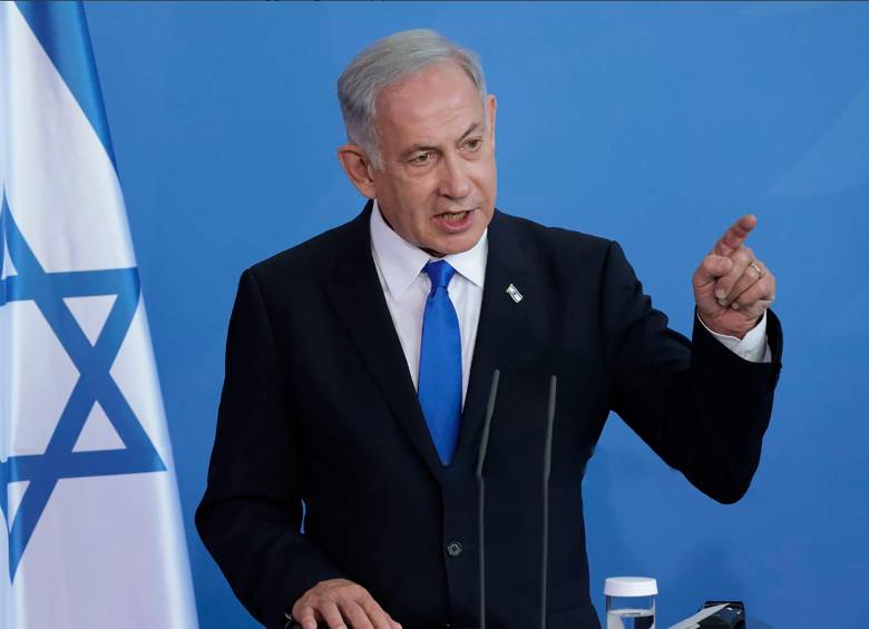 Primer ministro de Israel paraliza la reforma judicial presionado por las protestas masivas