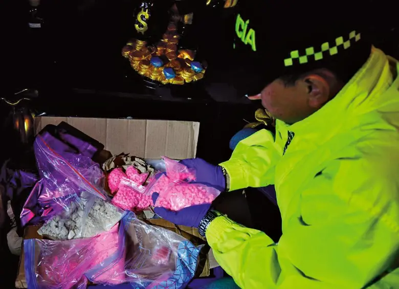 Dosis de tusi y de marihuana son las que más ha encontrado la Policía en los operativos realizados en Barrio Antioquia. FOTO: CORTESÍA ALCALDÍA DE MEDELLÍN.