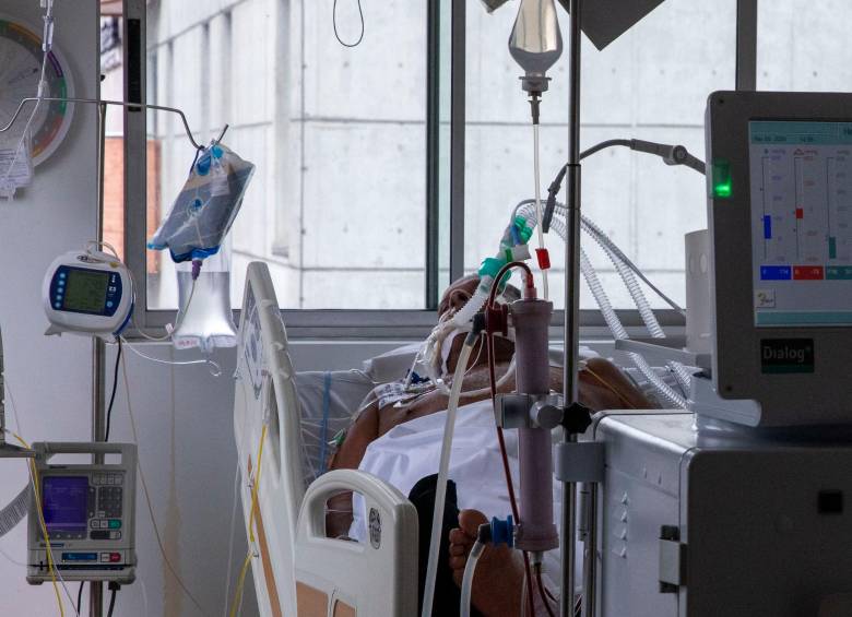 Con corte a este sábado, el Ministerio de Salud reporta que la ocupación de UCI en el país es del 62,52 %. FOTO EDWIN BUSTAMANTE