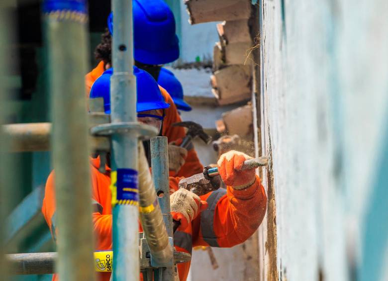 Los beneficiarios obtendrán la adecuación de baños existentes con la instalación de pisos progresivos y la remodelación de cocinas existentes o de módulos de cocinas integrales. Foto: CAMILO SUÁREZ