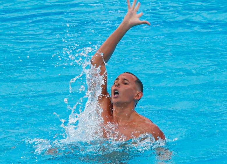 Gustavo Sánchez Acero acumula 10 años en la natación artística y ha sido medallista mundial tanto en la modalidad individual como en el dúo mixto. FOTO manuel Saldarriaga