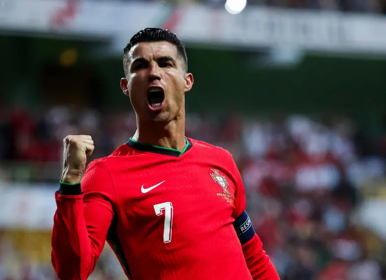 Cristiano Ronaldo, uno de los mejores jugadores en la historia del fútbol. FOTO AFP