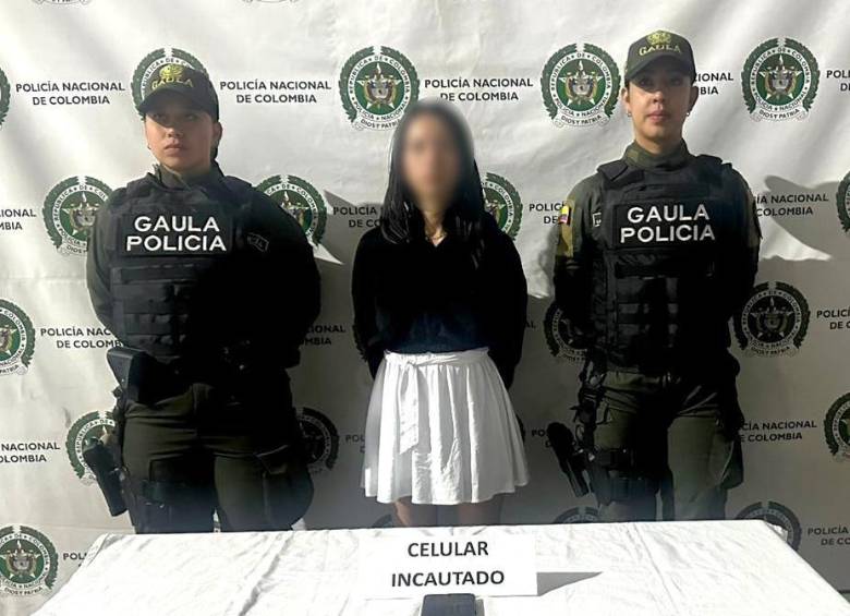 Capturada por extorsionar con videos íntimos. FOTO: CORTESÍA ALCALDÍA.