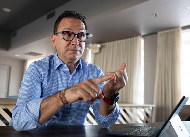 Juan Carlos Mora, presidente de Bancolombia, se disculpó con los clientes por la caída en su aplicación. FOTO: El Colombiano