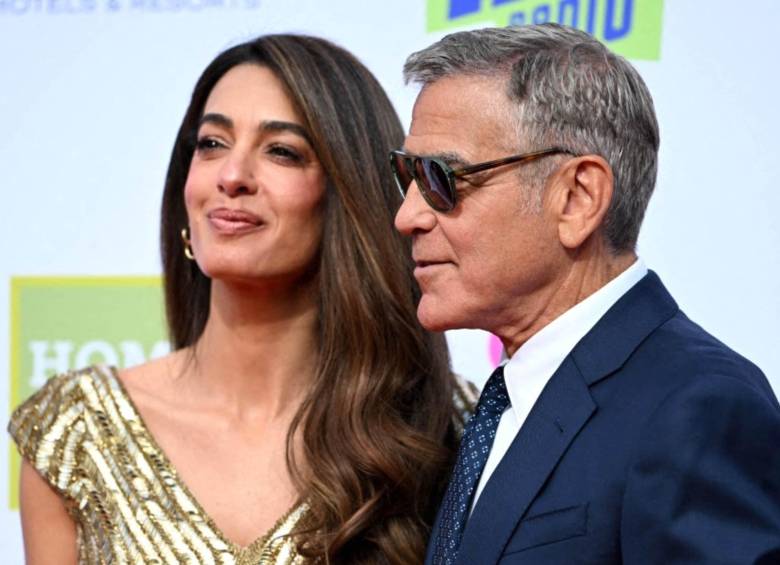 George Clooney y su esposa Amal abandonan su casa en Francia. FOTO: AFP 