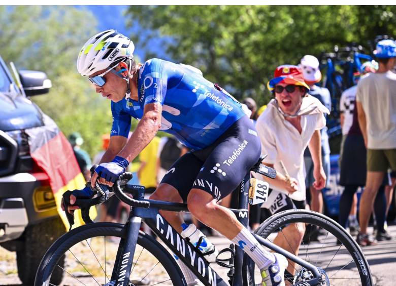 Esto se sabe sobre el estado de salud del ciclista colombiano Éiner Rubio tras sufrir un accidente en el Tour de Francia. FOTO: Movistar Team 