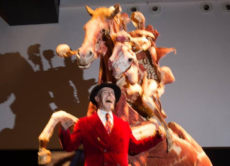 El creador de Body Worlds murió a los 81 años: su cuerpo será plastinado como él mismo lo decidió. FOTO: AFP