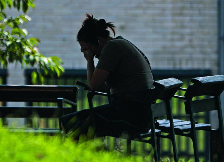 En Medellín, los Parques Biblioteca, como el ubicado en Belén, se han convertido en más que espacios culturales. También brindan orientación a mujeres que enfrentan situaciones difíciles. FOTO Manuel Saldarriaga. 