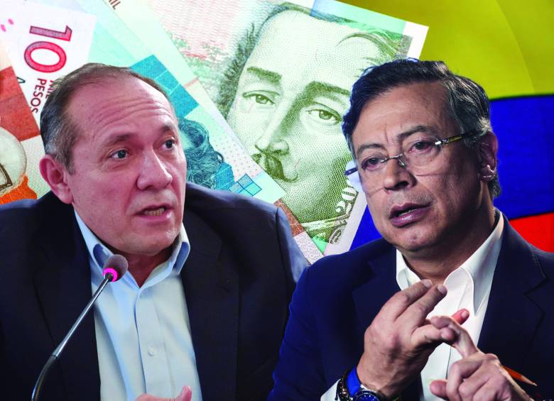 El ministro de Trabajo, Antonio Sanguino; y el presidente Gustavo Petro, citaron para este lunes 16 de febrero a la Comisión de Concertación de Políticas Salariales para analizar el decreto transitorio. Foto: Archivo y Cortesía