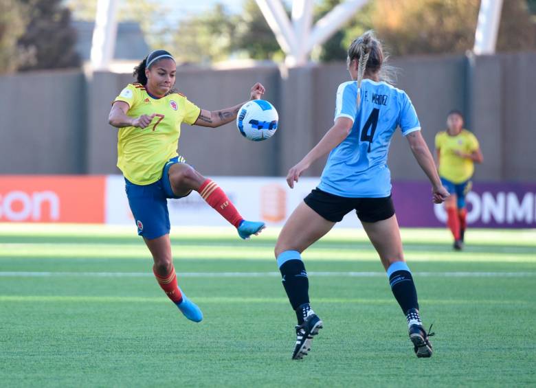 Gisela Robledo, quien milita en el Tenerife de España, terminó el torneo con siete anotaciones. FOTO cortesía fcf