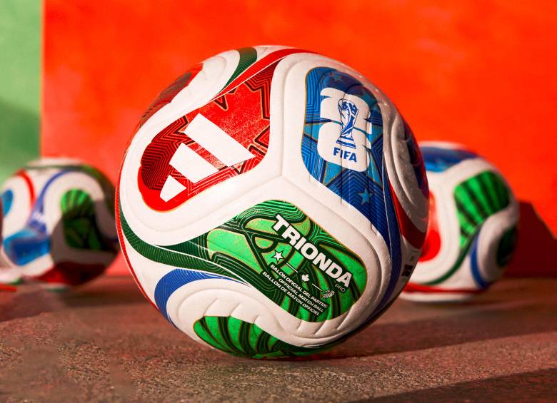 Este jueves 2 de octubre se realizó la presentación del balón con el que se disputará el Mundial de 2026.. FOTO cortesía FIFA
