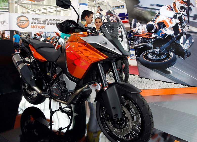 Para el primer semestre de 2021, el mercado de motos alcanzó 323.865 unidades matriculadas, según la Asociación Nacional de Movilidad Sostenible (Andemos). FOTO Jaime Pérez