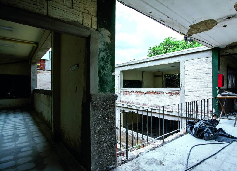 El antes y el después: Medellín invierte $1,2 billones para dejar como nuevos sus 421 colegios
