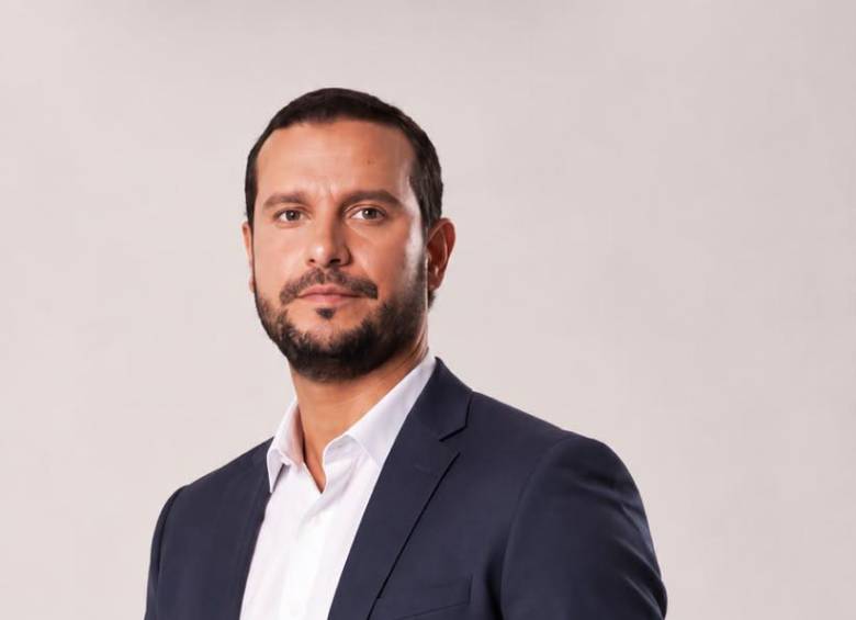 Juan Esteban Huertas, director comercial de AKT Motos.