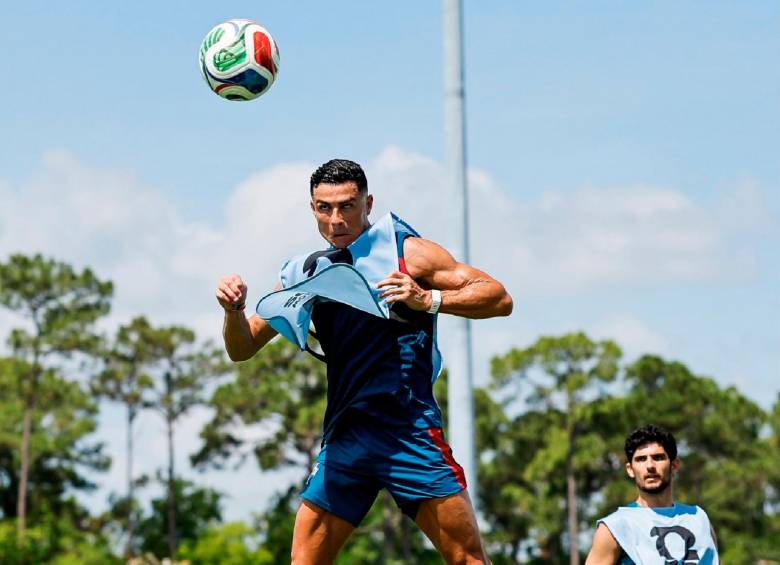 Ronaldo registra un récord de 146 goles en 234 partidos internacionales con Portugal. FOTO AFP