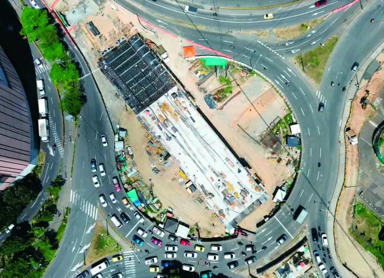 El tráfico que antes utilizaba el corredor de Mayorca puede desplazarse hacia la autopista Sur y otros conectores que articulan el sistema. Eso podría crear un “efecto dominó” en otros municipios. FOTO Camilo Suárez.