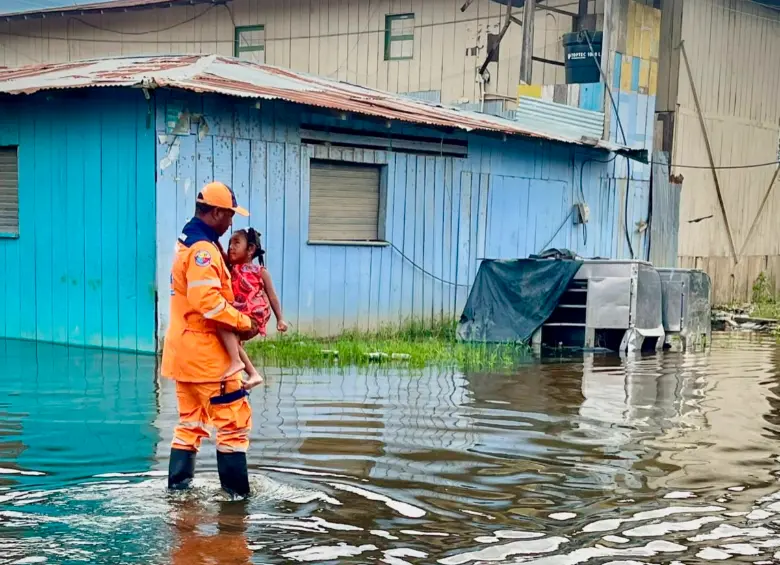 Las lluvias en el departamento del Chocó han afectado a 23 municipios. FOTO @SNGRDColombia