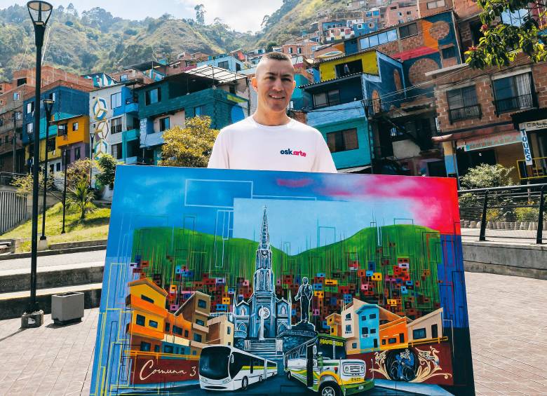 Óscar Mesa, artista de Constelaciones y fundador de la galería Constelarte, destaca el contacto directo entre los visitantes y los habitantes del barrio. FOTO Camilo Suárez