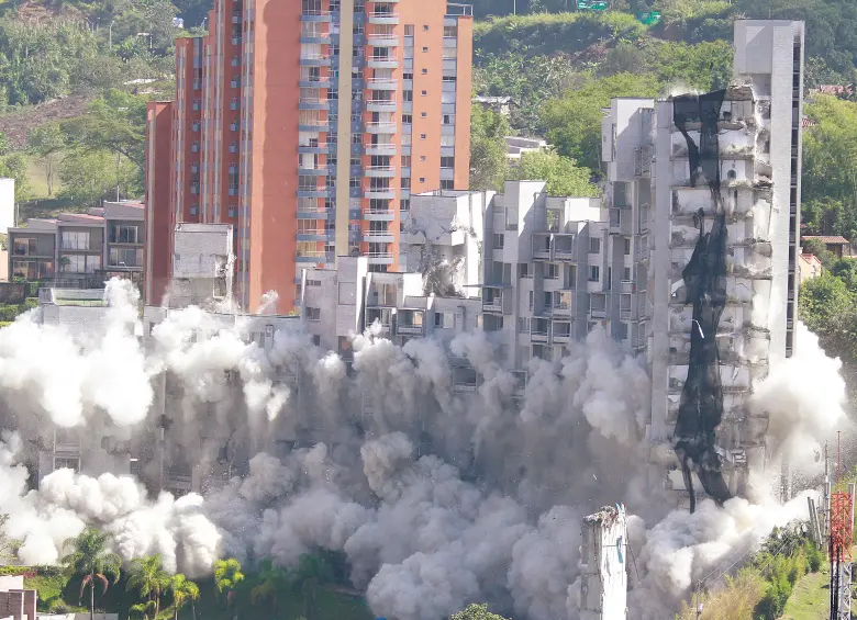 A finales de mayo pagaron la demanda de $11.000 por el caso del edificio Space, donde hubo 12 muertos. FOTO El Colombiano