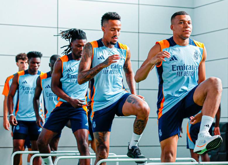  Kylian Mbappé espera liderar al Real Madrid para alcanzar el título de la Supercopa de Europa. FOTO X-REAL