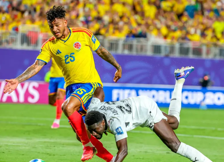 Luis Javier Suárez, de buena campaña en Europa, espera ser determinante este martes con la Selección Colombia ante Suiza. FOTO JUAN ANTONIO SÁNCHEZ
