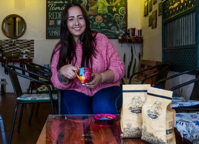 Catalina Botero, propietaria de El Cafecito de Tomás, en Santo Domingo. FOTO: Julio Herrera.