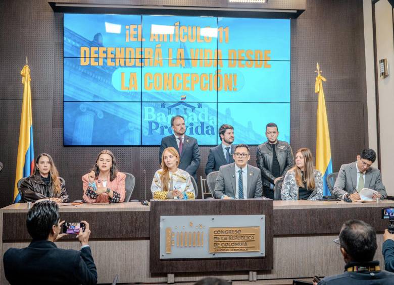 La iniciativa propone reconocer la protección de la vida desde el momento de la fecundación. FOTO: Tomado de X: @DavidGerardoC