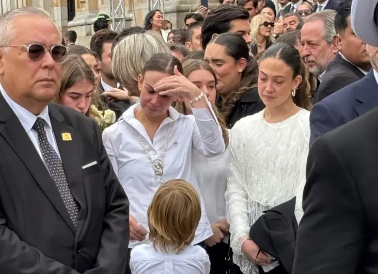 María Claudia Tarazona junto a su hijo Alejandro de 4 años. FOTO JAVIER GONZÁLEZ PENAGOS