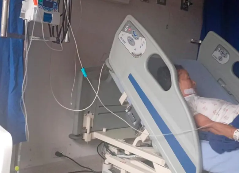 La adulta mayor permanece hospitalizada a la espera de que le practiquen varias cirugías. FOTO: CORTESÍA