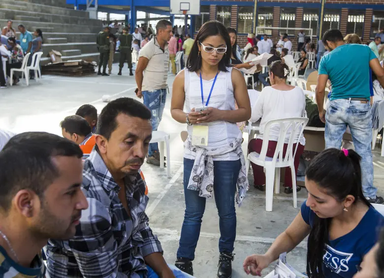 Los testigos electorales son veedores naturales de las votaciones que se llevarán a cabo este 31 de mayo. Foto: Julio César Herrera Echeverri