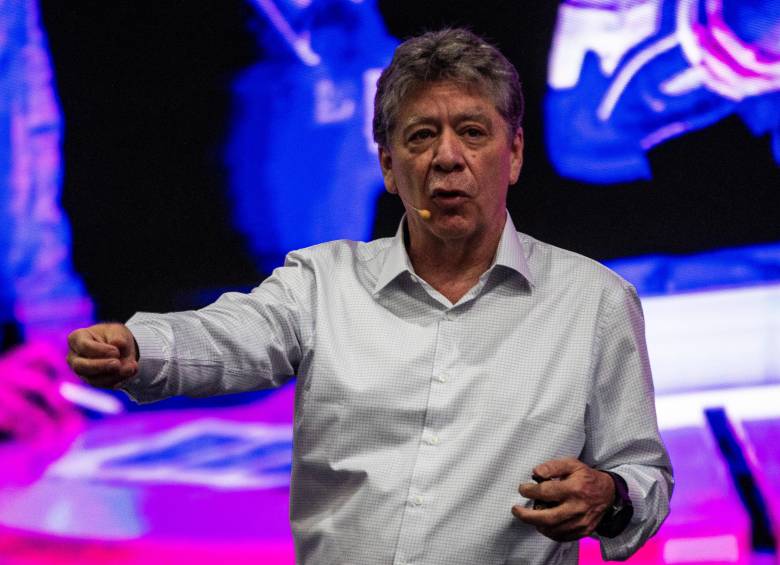 La salida de Bruce Mac Master abre una nueva etapa en la Andi, que iniciará el proceso para definir a su sucesor. FOTO Julio César Herrera