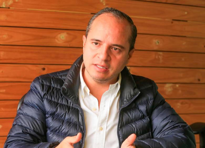 Juan Espinal, integrante del equipo político que lidera la senadora Paola Holguín, es el vocero de la bancada del Centro Democrático en la Cámara. FOTO ESNEYDER GUTIÉRREZ