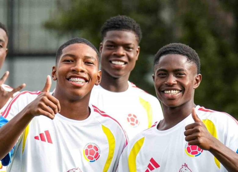 Los jugadores de la Selección Colombia sub 17, dirigidos por Fredy Hurtado están listos para el arranque de la Copa Imposible desde este domingo en Medellín. FOTO CORTESÍA FCF