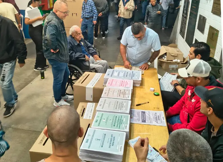 Polémica por 58 puestos de votación: Cancillería responde a denuncias. Foto: Julio Herrera
