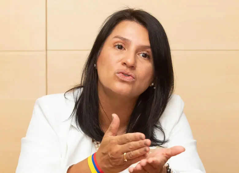 La senadora Paola Holguín renunció a su curul y al Centro Democrático. FOTO: Esneyder Gutiérrez Cardona