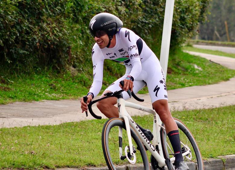 Walter Vargas confirmó su favoritismo en la crono y celebró este viernes en Rionegro. FOTO: Diego Giraldo-Team Medellín