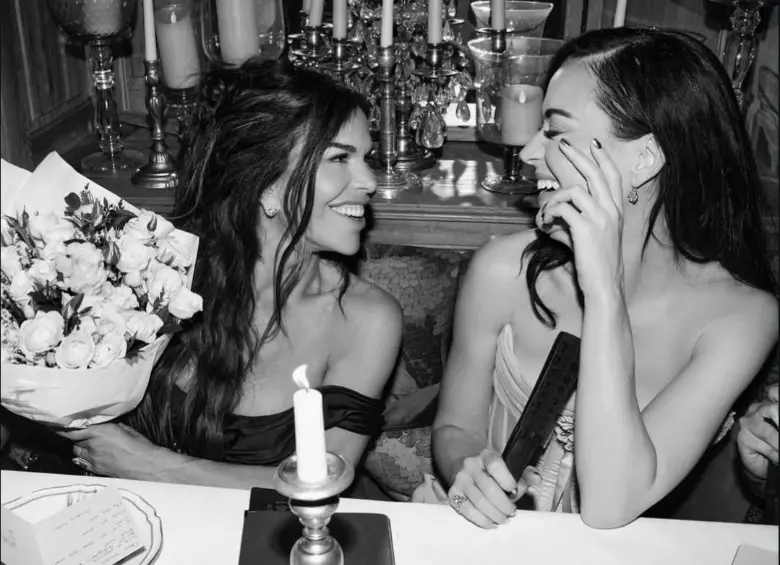 $!Katy Perry en la despedida de soltera de Lauren Sánchez. Imagen tomada del Instagram personal de Lauren Sánchez.
